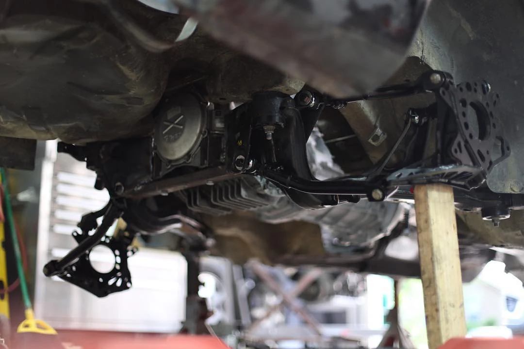S14/S15/R33 Eccentric lockout kit (non HICAS) - Image 5
